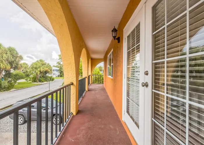 New Luxe Private Steps 2 And Sunsets Park 2 Cars Private Quiet Unit B *